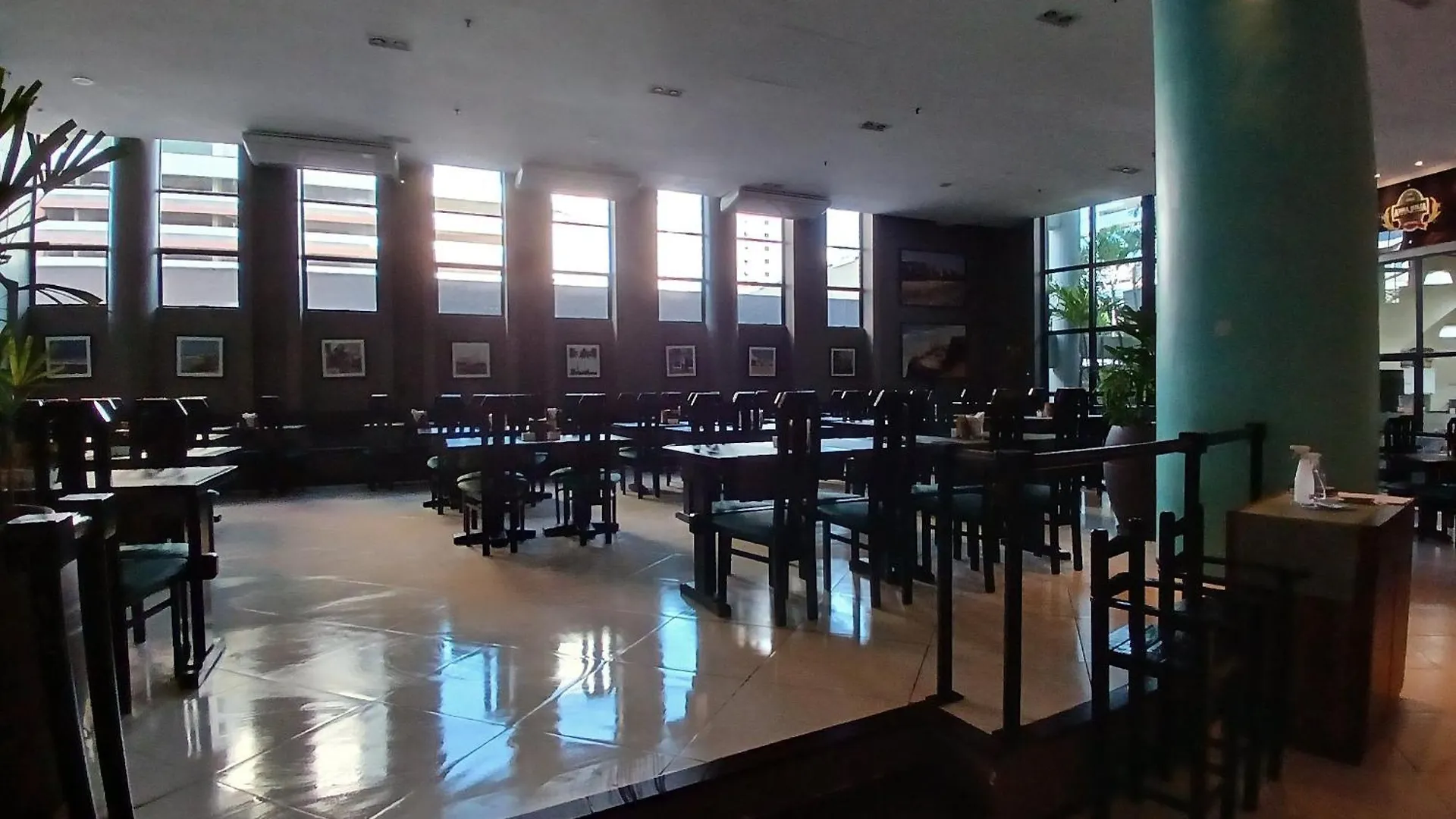 Flat Brasil Tropical Meireles By Escala Fortaleza  Hotel
